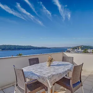 apartments-jasna-mali-losinj.primorje-gorskikotar.com/